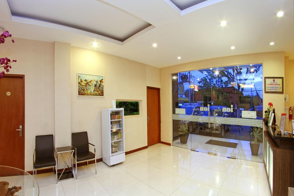 Ion Hotel Padang  Dış mekan fotoğraf