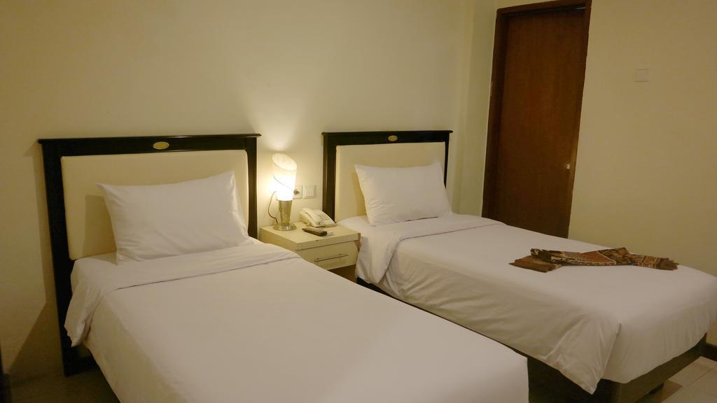 Ion Hotel Padang  Dış mekan fotoğraf